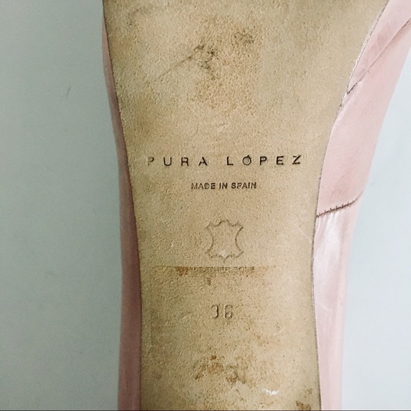 Pura Lopez | Leather Peep Toe Bow Front Heels - Picture 5 of 8
